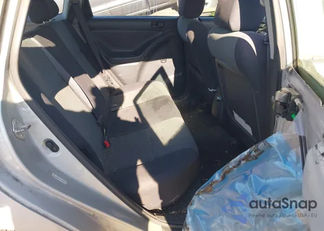 2004 Toyota Matrix Standard z USA, uszkodzony, nr VIN 2T1KR32E54C301822